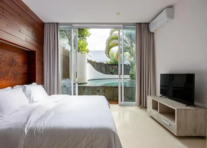 Modern 2br With Private Pool Prime Location * スミニャック