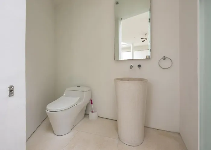 Modern 2br With Private Pool Prime Location ヴィラ